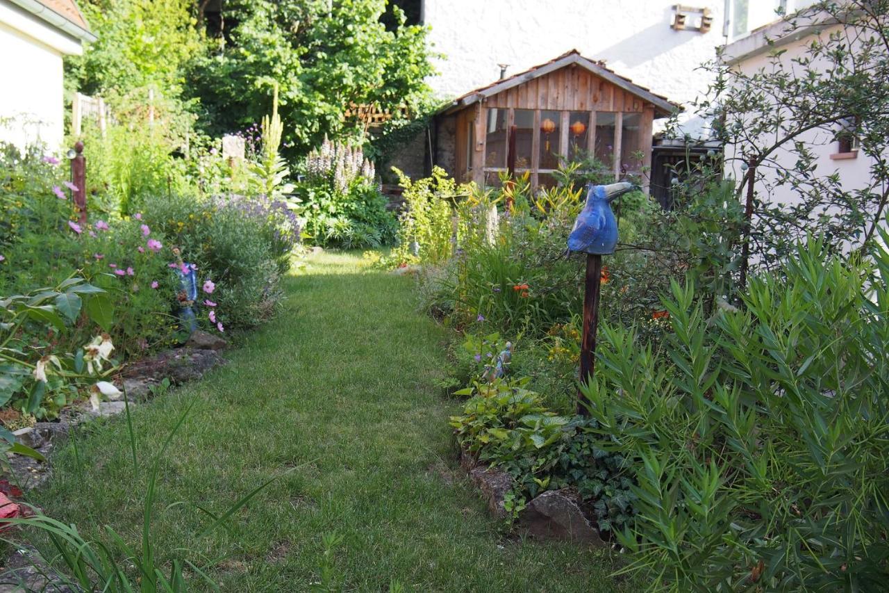 Ferienwohnung Seidenfaden คาร์ลชตัดท์ ภายนอก รูปภาพ