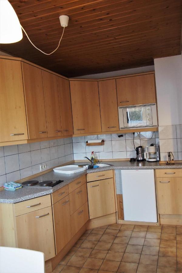 Ferienwohnung Seidenfaden คาร์ลชตัดท์ ภายนอก รูปภาพ